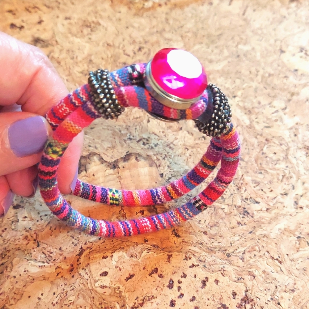 Bracelet, Pink Glass Center‎ Gem, Easily Changes to Silver Engraving Design
